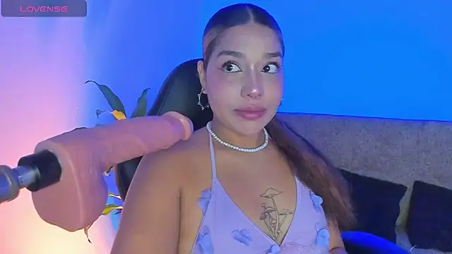 giselle upp online show from 04.18.26