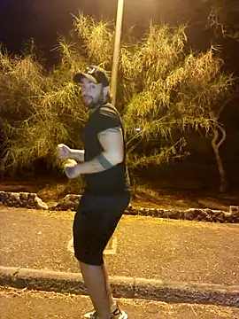 Littlenoah07 online show from 10.21.25