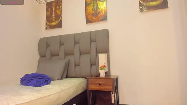 Emma HotLatina online show from 01.07.26