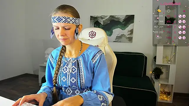 Eliza Wilsoon online show from 09.22.25