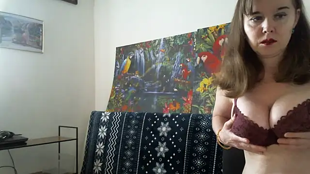 Snapshot of sweetdolly20 chatting on 03.28.26 sweetdolly20 online show from 03.28.26