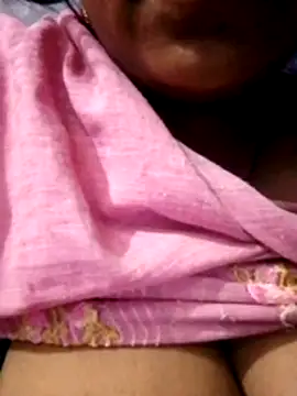 Snapshot of Dassing_strip_couple chatting on 10.11.25 Dassing strip couple online show from 10.11.25