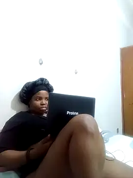 Snapshot of ShySexyBaddiexx chatting on 10.23.25 ShySexyBaddiexx online show from 10.23.25