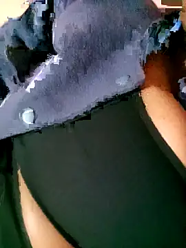Snapshot of ShySexyBaddiexx chatting on 02.12.26 ShySexyBaddiexx online show from 02.12.26