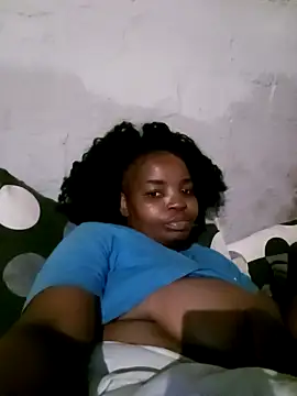 Snapshot of ShySexyBaddiexx chatting on 04.07.26 ShySexyBaddiexx online show from 04.07.26