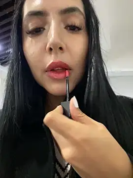 oh nina online show from 10.24.25