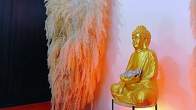 Snapshot of JulietaDavis chatting on 03.06.26 JulietaDavis online show from 03.06.26