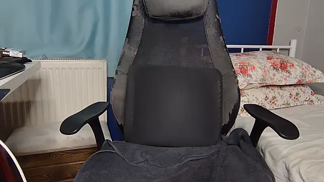 flydirty online show from 10.11.25