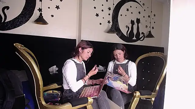 Lola Vecassalt online show from 09.26.25