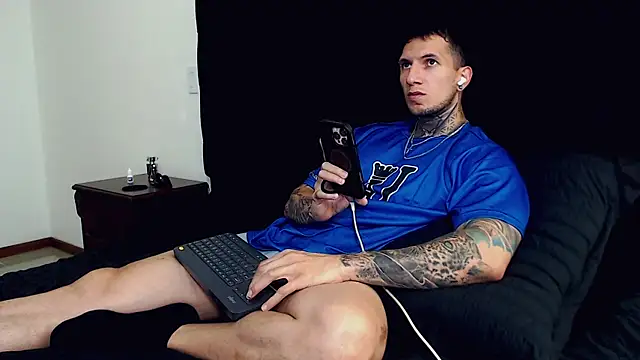 Shane Clay online show from 10.02.25