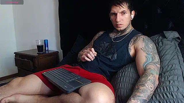 Snapshot of Shane_Clay chatting on 02.06.26 Shane Clay online show from 02.06.26