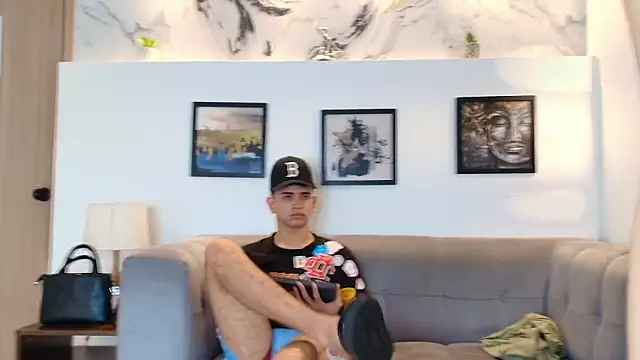 TWINKS FRIENDS online show from 03.06.26