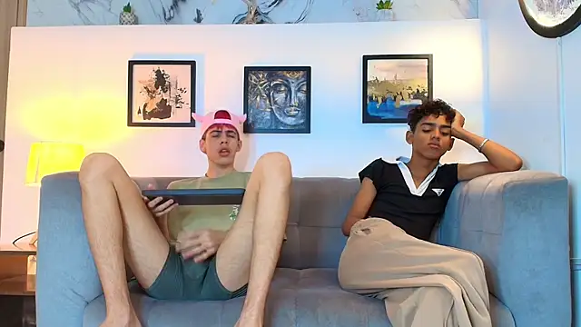 TWINKS FRIENDS online show from 05.18.26