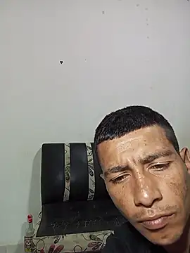 Snapshot of paisita122 chatting on 02.17.26 paisita122 online show from 02.17.26