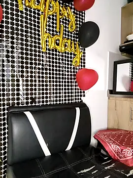 Hiroshi Shen online show from 10.12.25