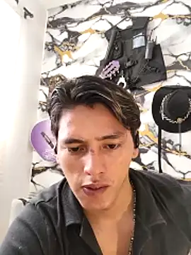 Snapshot of Hiroshi_Shen chatting on 04.01.26 Hiroshi Shen online show from 04.01.26