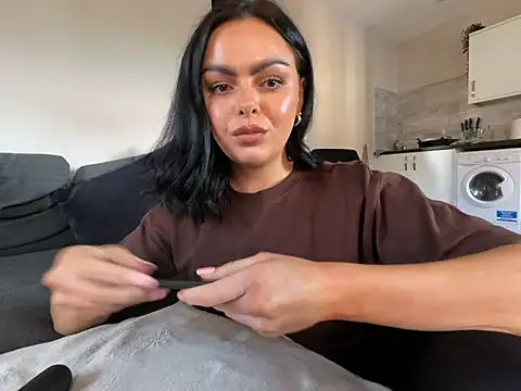 FrancescaXO online show from 03.18.26