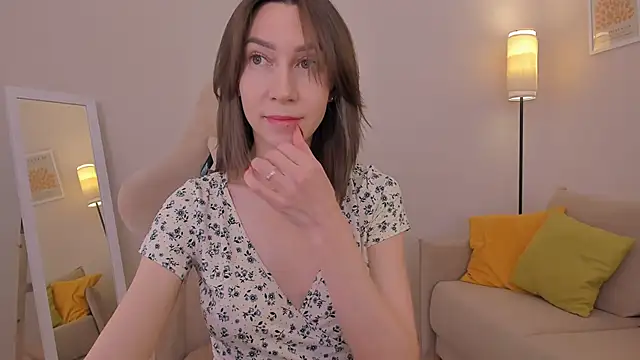 GoodGlamorGirl online show from 02.11.26