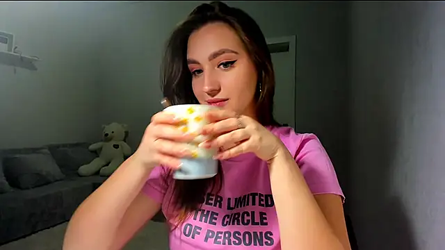 Snapshot of Wise_Bunny chatting on 03.02.26 Wise Bunny online show from 03.02.26