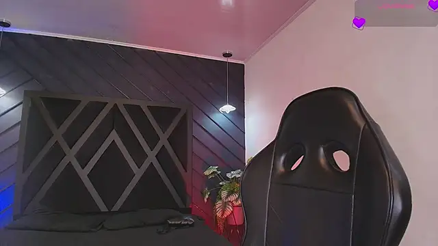 zoe martins  online show from 03.24.26