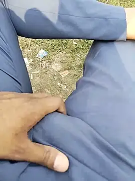 Snapshot of Dickdelhi chatting on 10.17.25 Dickdelhi online show from 10.17.25