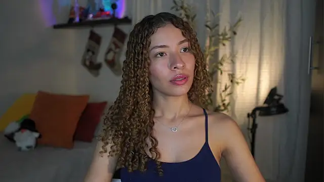 isabella-garcia- online show from 11.20.25