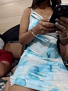 Snapshot of dollysapna1 chatting on 09.15.25 dollysapna1 online show from 09.15.25