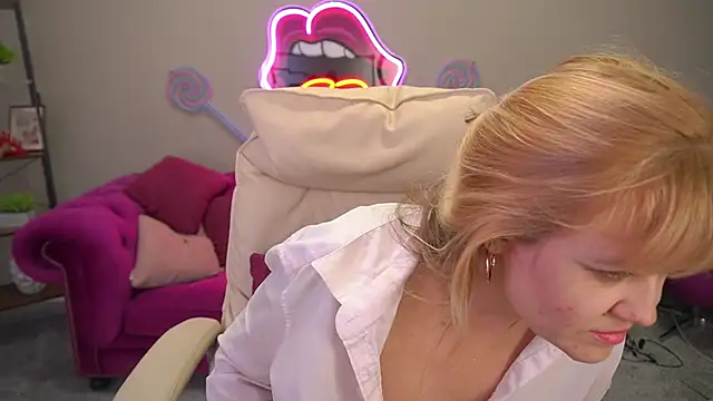 BellaLaPetit online show from 03.14.26