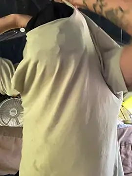 Snapshot of Bam_Bam6969 chatting on 04.03.26 Bam Bam6969 online show from 04.03.26