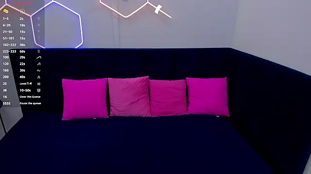 Snapshot of Kat__cat chatting on 09.14.25 Kat cat online show from 09.14.25