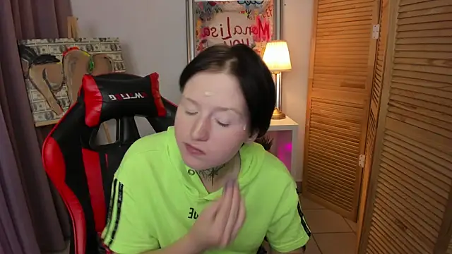 ayakskalermonss online show from 10.11.25