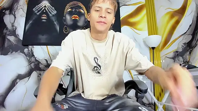 mono blonde online show from 06.06.26