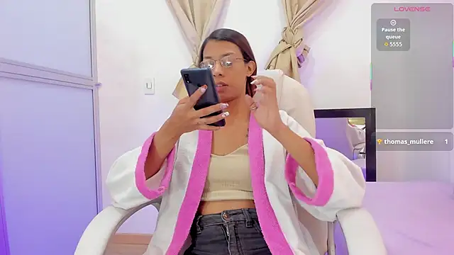 ivi lopez online show from 10.17.25