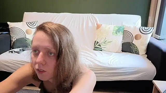 Eveline Beauty Kitty online show from 10.21.25