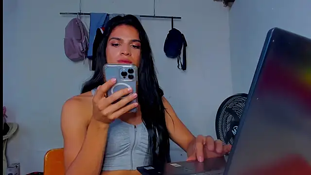 ISA BELLA VZL online show from 01.12.26