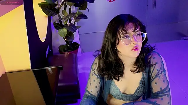 LiLLiAnderson online show from 03.28.26