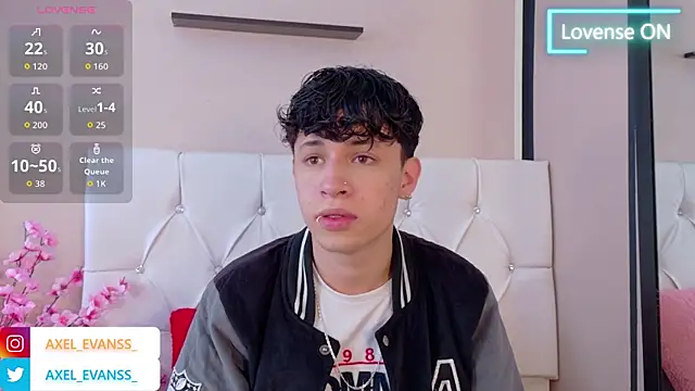 Snapshot of Axel__Evans chatting on 10.02.25 Axel Evans online show from 10.02.25