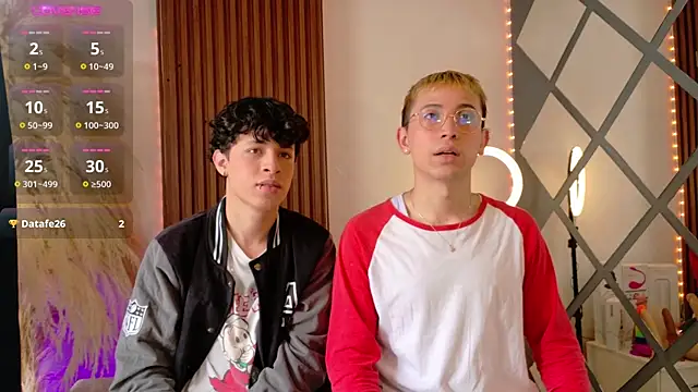 Snapshot of Axel__Evans chatting on 11.05.25 Axel Evans online show from 11.05.25