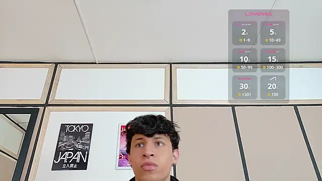 Snapshot of Axel__Evans chatting on 11.07.25 Axel Evans online show from 11.07.25