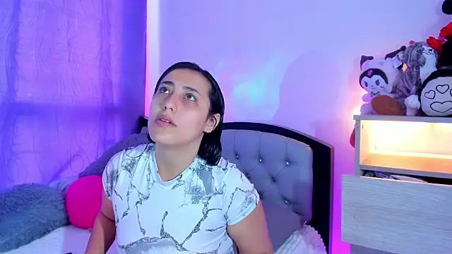 my aleja  online show from 02.23.26