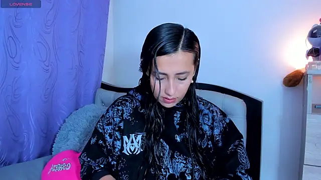 my aleja  online show from 04.11.26