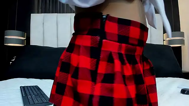 Matilda Liz online show from 03.25.26