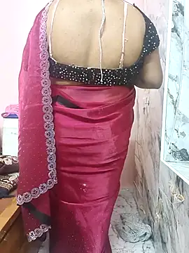 Snapshot of dhanshri143 chatting on 07.10.26 dhanshri143 online show from 07.10.26