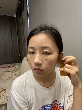 haiyan125216 online show from 10.19.25