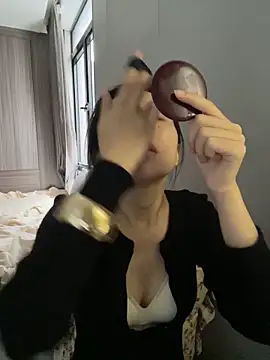 haiyan125216 online show from 10.26.25