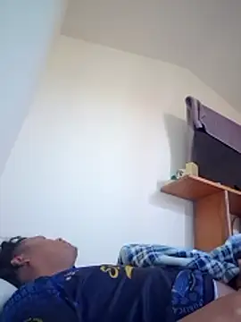 Snapshot of uratre chatting on 01.12.26 uratre online show from 01.12.26