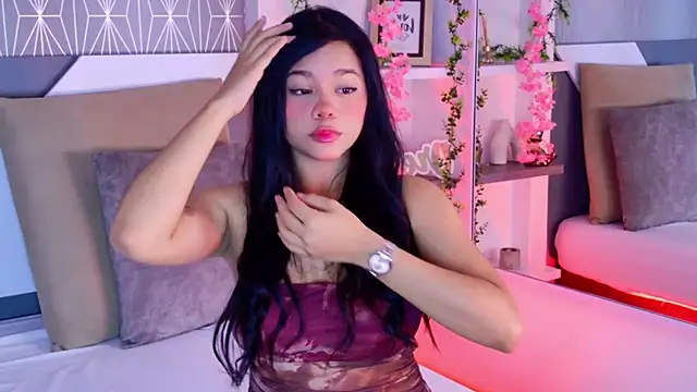 Snapshot of Celine_Lee chatting on 09.29.25 Celine Lee online show from 09.29.25