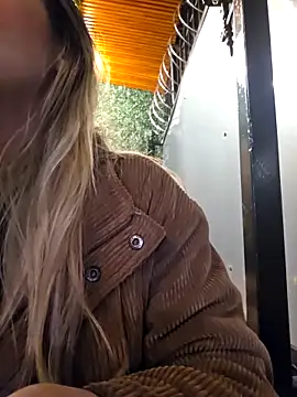 VesperVelvet online show from 03.21.26