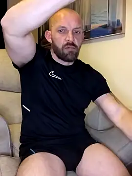 Snapshot of Andrewjames8391 chatting on 10.17.25 Andrewjames8391 online show from 10.17.25