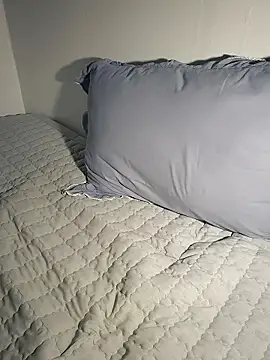 111owo111 online show from 10.20.25